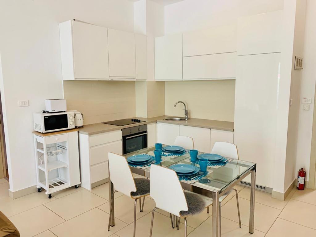 Lavender Bay Apartment F8 Donji Morinj Esterno foto
